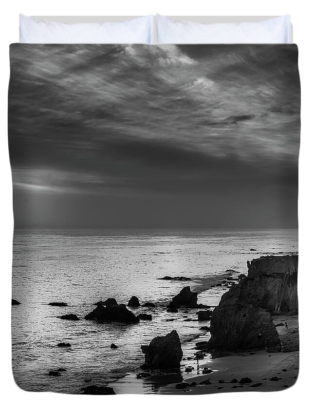 Black And White Photography Duvet Cover featuring the photograph El Matador Beach - B W by Gene Parks