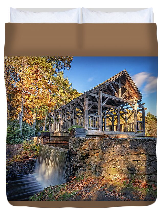 Enchanta Bridge Duvet Cover featuring the photograph Enchanta Bridge in Moore State Park by Kristen Wilkinson