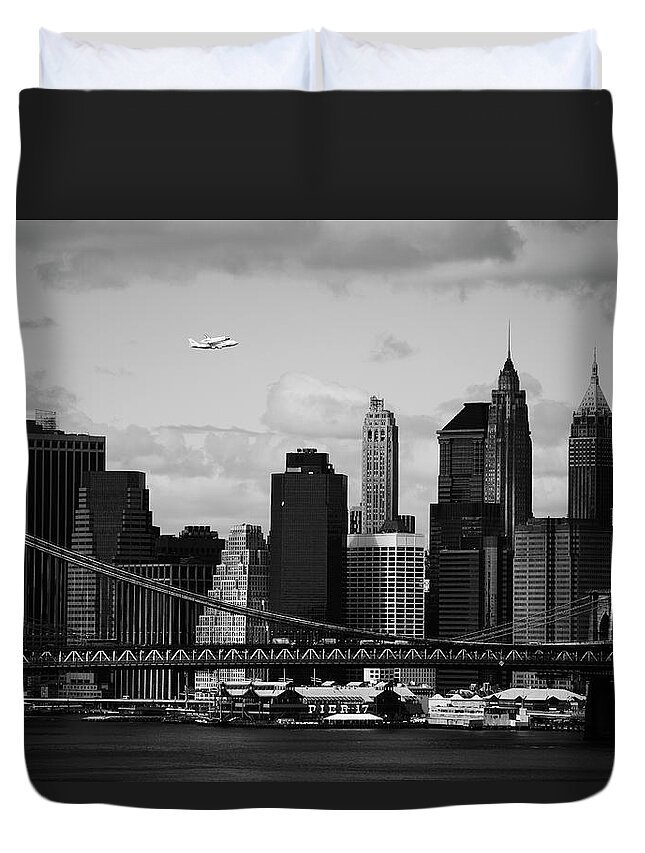 Space Mission Duvet Cover featuring the photograph Enterprise Over Nyc by Kirk Edwards