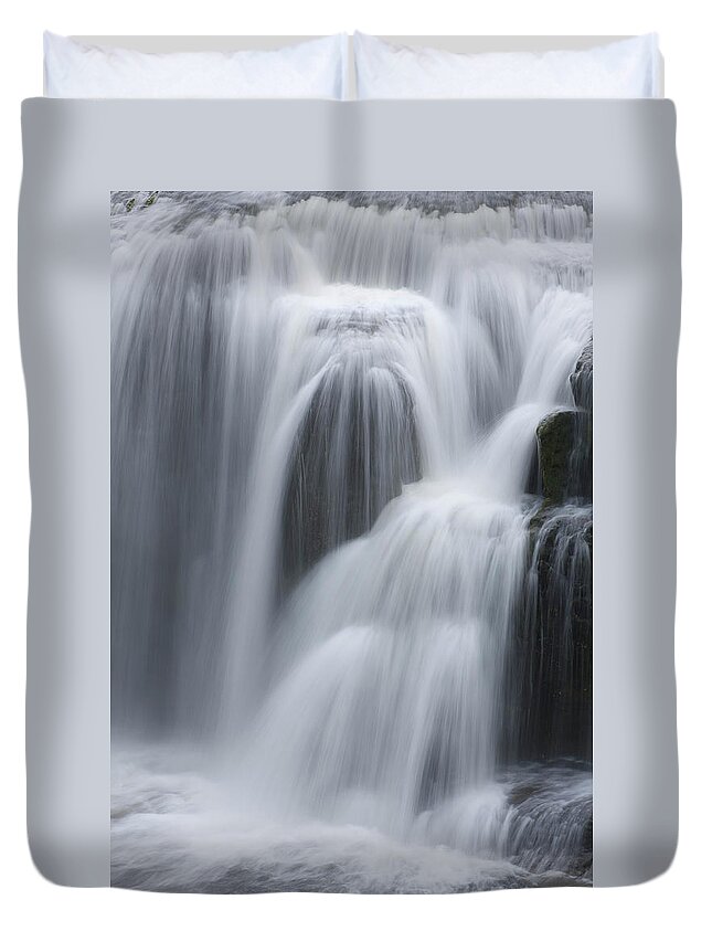 Outdoors Duvet Cover featuring the photograph Falling Water by Cpsnell