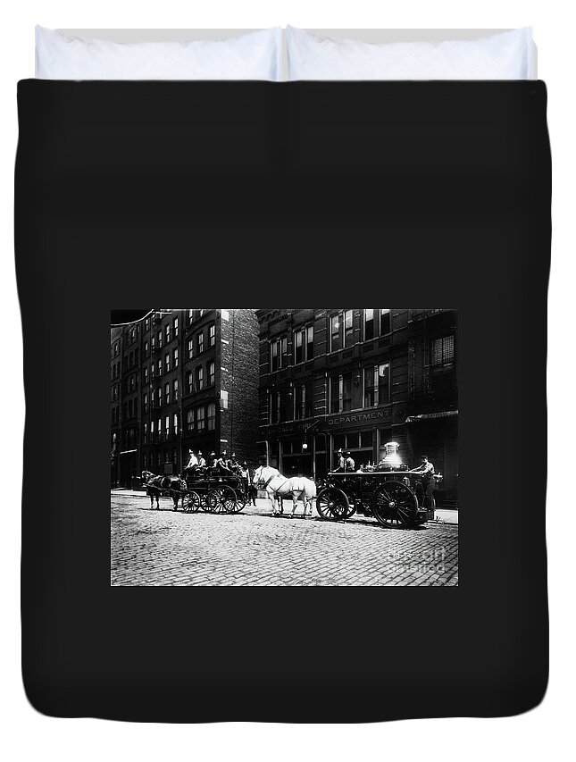 Fire Engines Outside Of Engine House No. 40 Duvet Cover featuring the photograph Fire Engines Outside Of Engine House No 40, Chicago, Illinois, Usa, 1905 by Barnes And Crosby