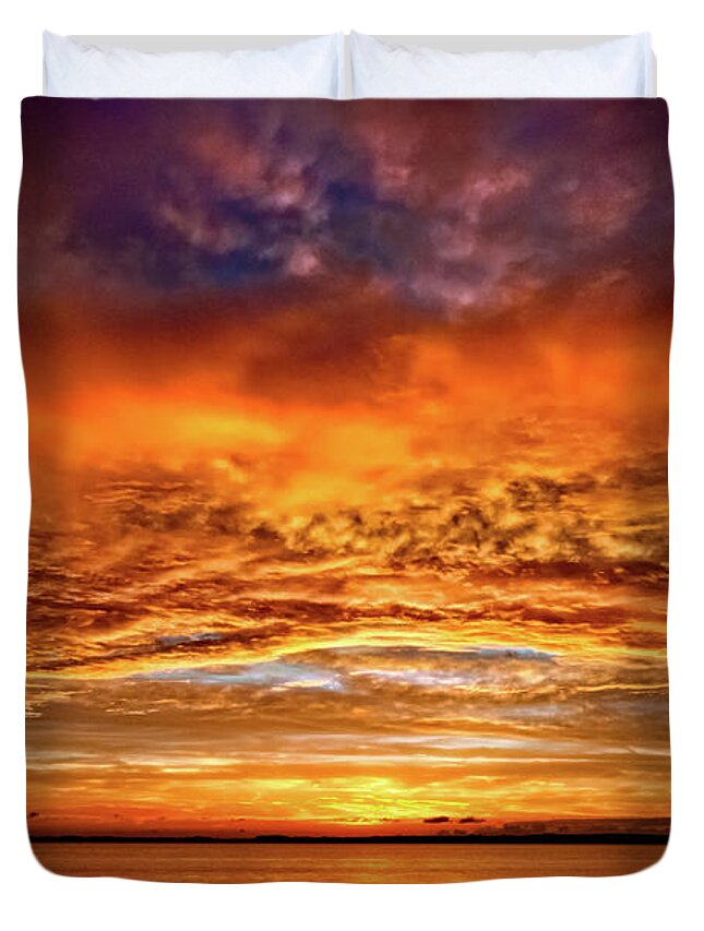 Sunset Duvet Cover featuring the photograph Fire Over Lake Eustis by Christopher Holmes