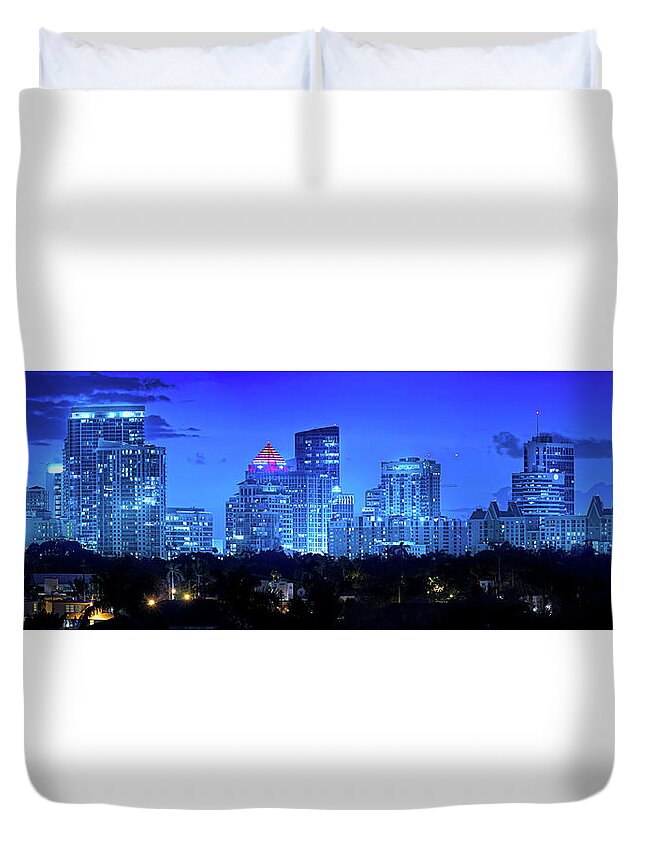 Fort Lauderdale Duvet Cover featuring the photograph Fort Lauderdale Skyline Panorama by Mark Andrew Thomas