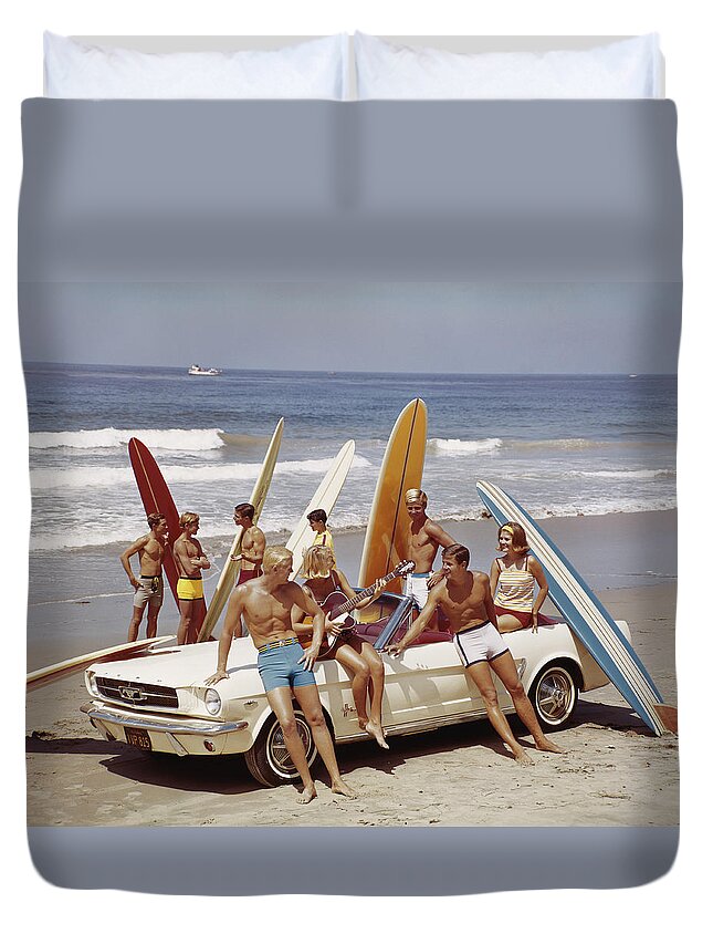#faatoppicks Duvet Cover featuring the photograph Friends Having Fun On Beach by Tom Kelley Archive