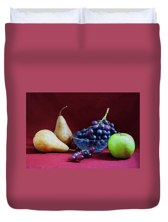 Pears Duvet Cover featuring the photograph Fruits still life by Vishwanath Bhat