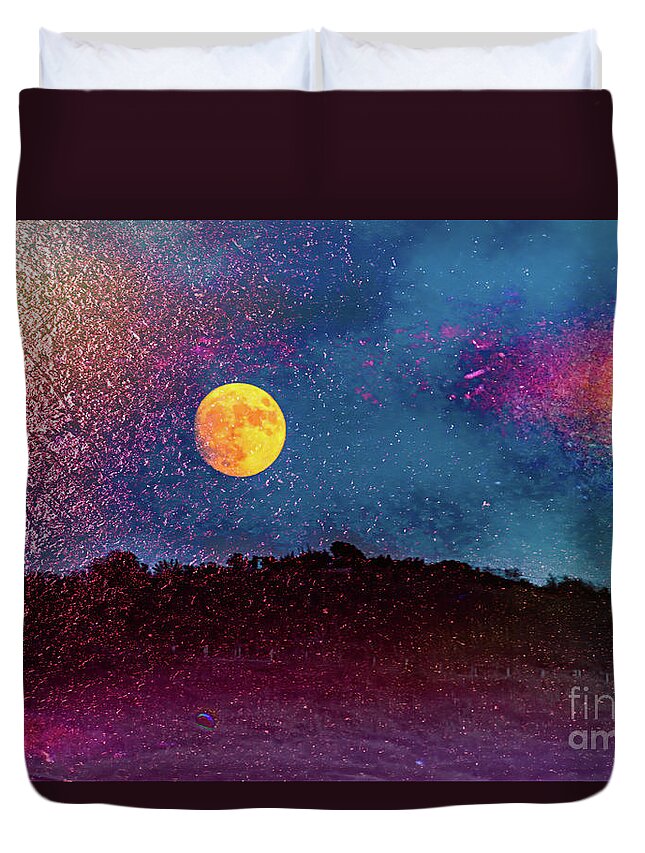 Full Duvet Cover featuring the photograph Full Moon Rising Over Hills 1 by Roslyn Wilkins