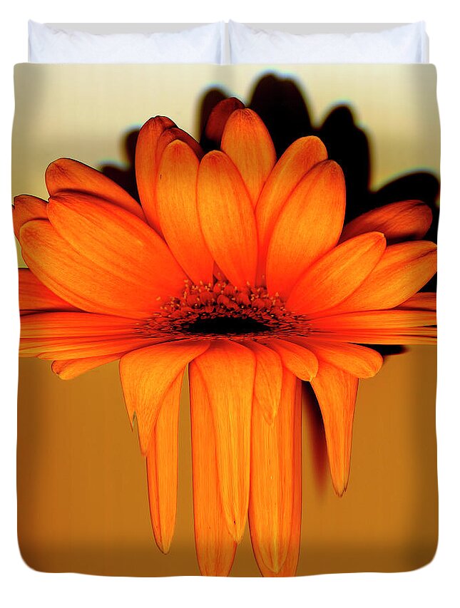 Melting Duvet Cover featuring the digital art Gerbera Flower Melting, Digital by Eversofine