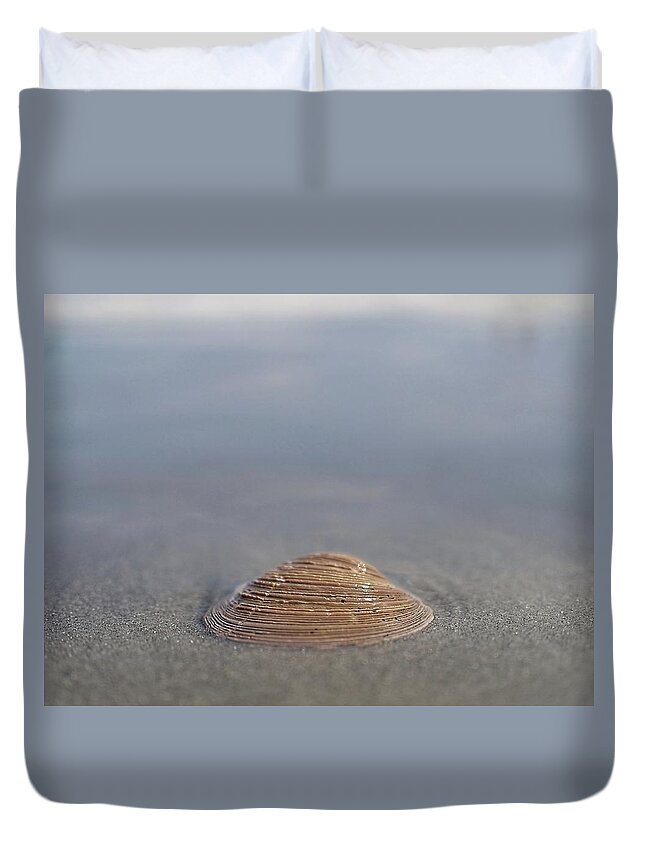2019 Duvet Cover featuring the photograph Getting Wet by David Palmer