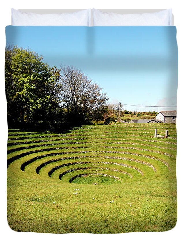 Gwennap Pit Duvet Cover featuring the photograph Gwennap Pit  by Terri Waters