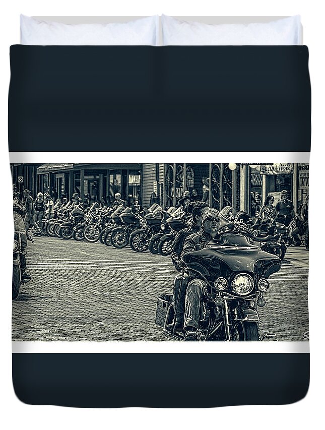 Motorcycle Duvet Cover featuring the photograph Heading to Sturgis by Steve Benefiel