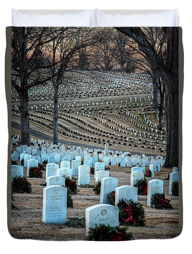 Marietta Georgia Duvet Cover featuring the photograph Holiday Wreaths At National Cemetery by Tom Singleton