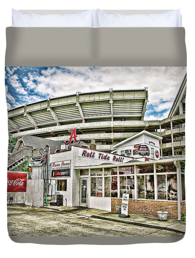 Hdr Duvet Cover featuring the photograph In the Shadow of the Stadium - HDR by Scott Pellegrin