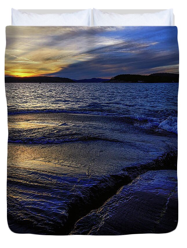 Lake Superior Duvet Cover featuring the photograph Indigo by Doug Gibbons