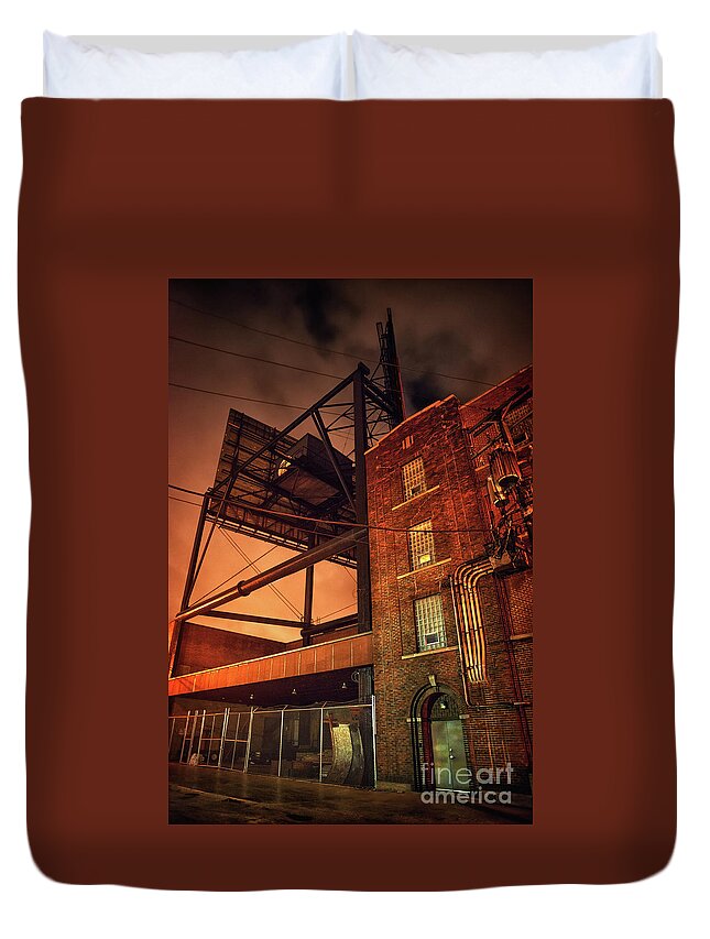Alley Duvet Cover featuring the photograph Industrial Sky by Bruno Passigatti