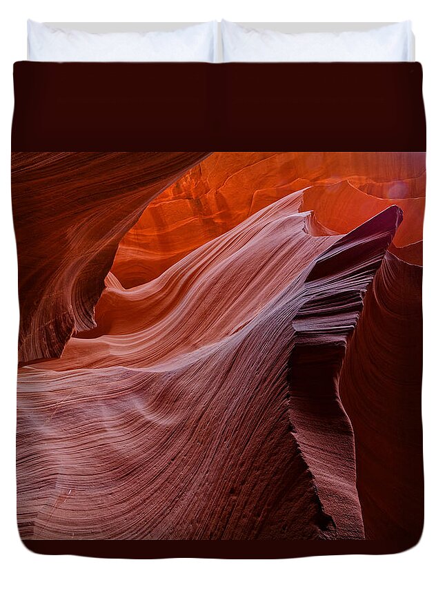Antelope Canyon Duvet Cover featuring the photograph Jagged Edge by Jonathan Davison