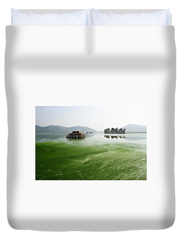 Clear Sky Duvet Cover featuring the photograph Jai Mahal by Kelly Cheng Travel Photography