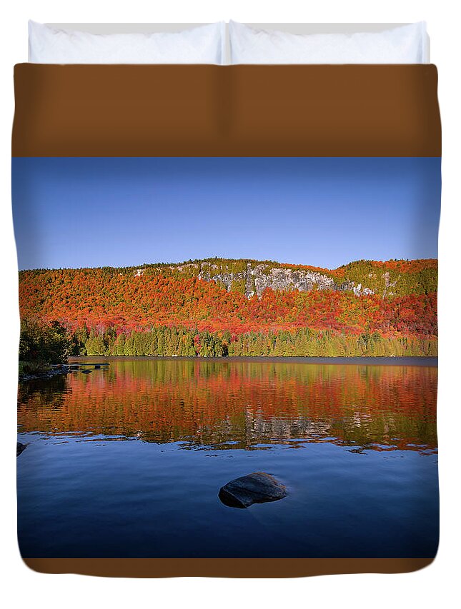 Jobs Pond Duvet Cover featuring the photograph Jobs Pond Reflection by Tim Kirchoff