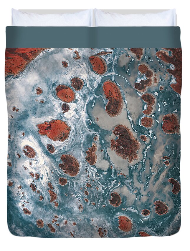 Satellite Image Duvet Cover featuring the digital art Lake Mackay from space #2 by Christian Pauschert