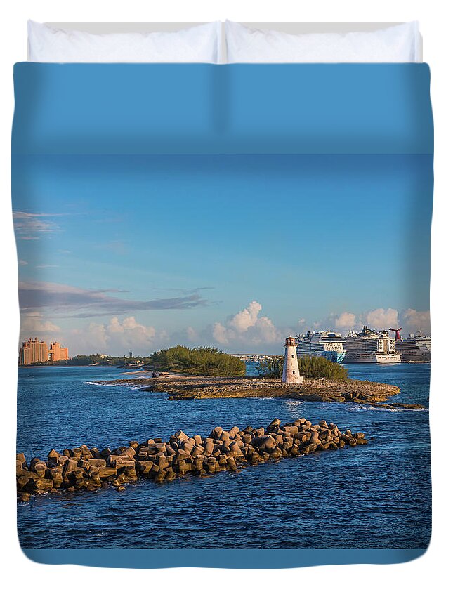 Commercial Building Duvet Cover featuring the photograph Leaving Nassau Bahamas by Darryl Brooks