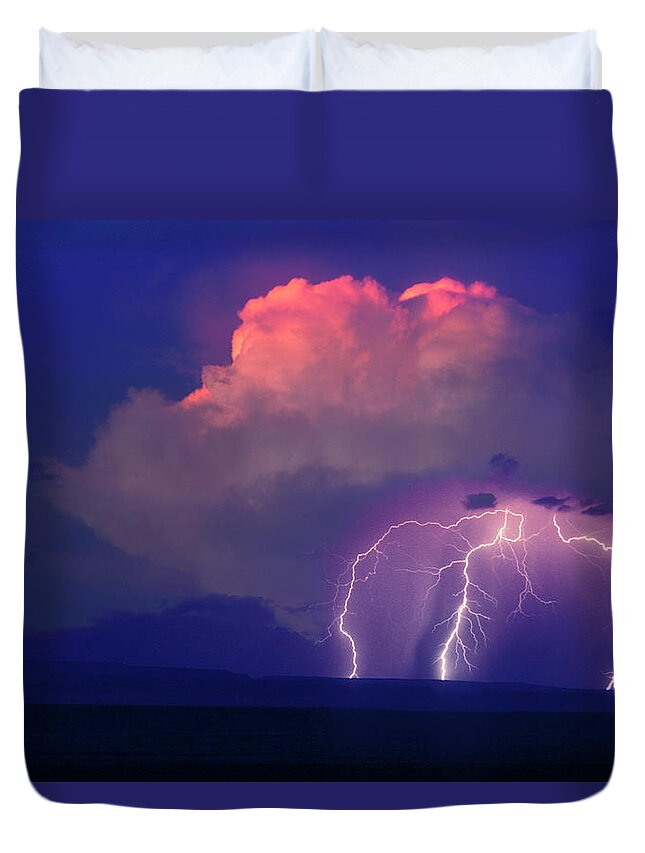 Outdoors Duvet Cover featuring the photograph Lightning Bolts by Lyle Leduc