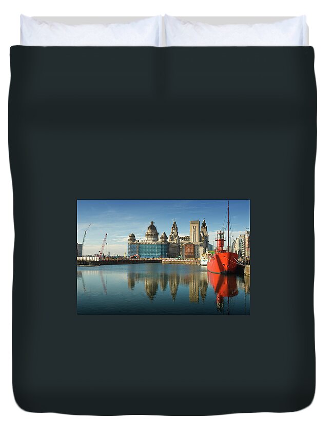 Clock Tower Duvet Cover featuring the photograph Liverpool Dock Reflection by Chrishepburn