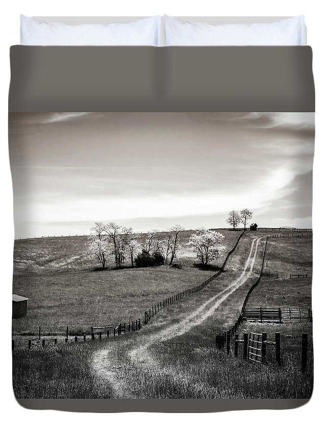 Fallow Fields Duvet Cover featuring the photograph Lonely Road -1 by Alan Hausenflock
