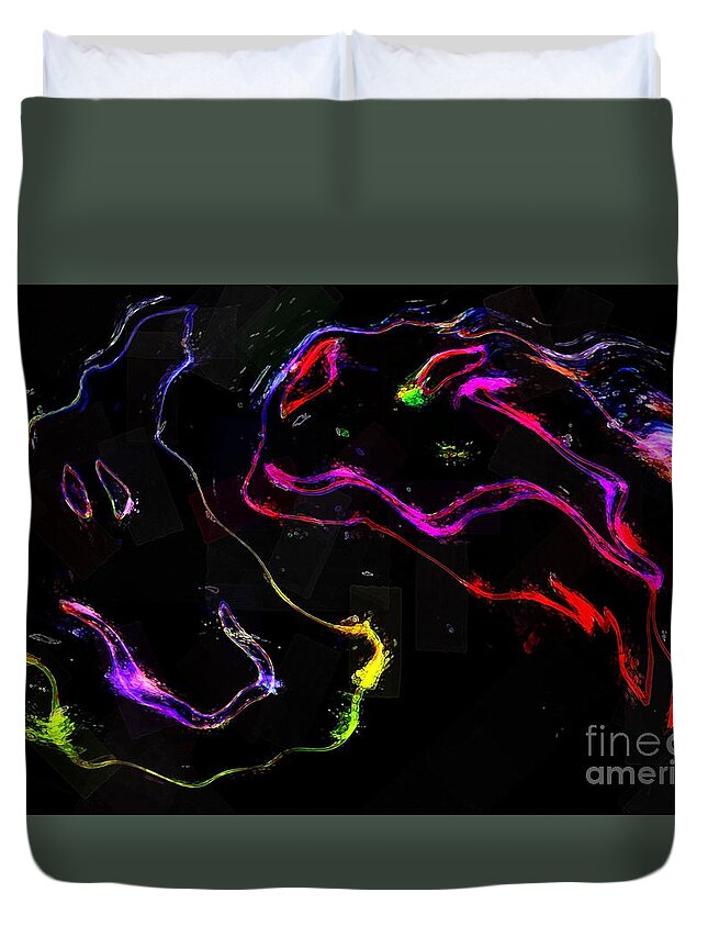  Duvet Cover featuring the painting Look Out by Bill King