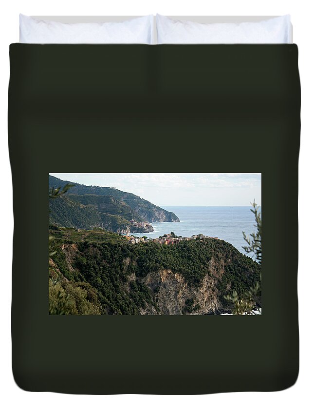 Scenics Duvet Cover featuring the photograph Manarola & Corniglia by Ricardo Nishioka Mori