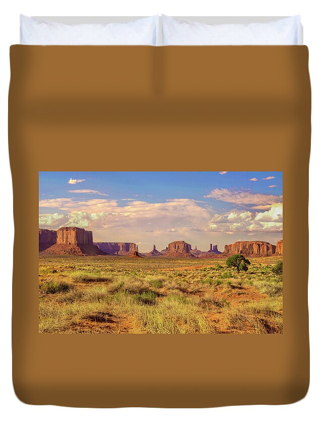 Tranquility Duvet Cover featuring the photograph Monument Valley National Monument by Www.35mmnegative.com