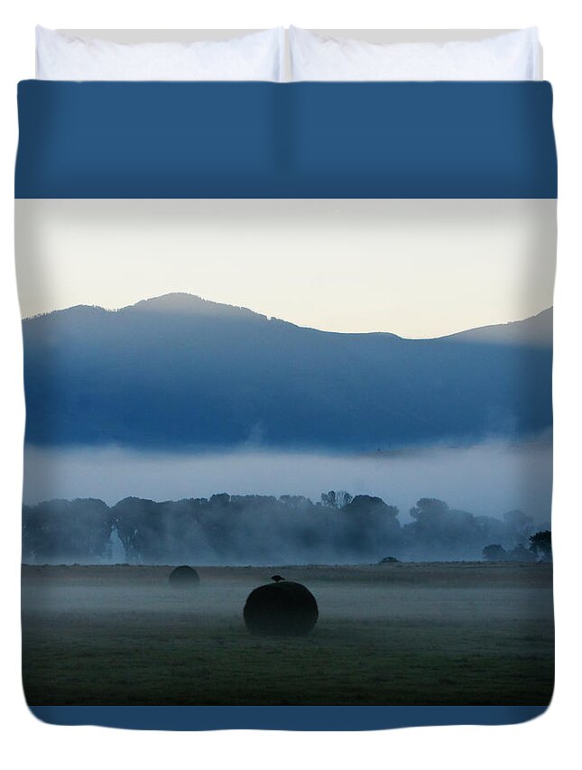 Bale Duvet Cover featuring the photograph Moody And Misty Valley Sunrise by Mark Miller Photos