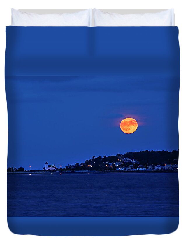 Nahant Duvet Cover featuring the photograph Moonrise over Nahant from Revere Beach Nahant MA by Toby McGuire