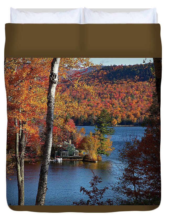 Stinson Fall Colors Duvet Cover featuring the photograph Morning fall colors on Stinson Pond by Jeff Folger