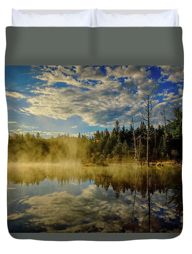 Prsri Duvet Cover featuring the photograph Morning Mist, Wildlife Pond by Jeff Sinon