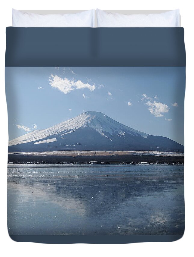 Scenics Duvet Cover featuring the photograph Mt. Fuji And Lake Yamanaka In Winter by Toyofumi Mori