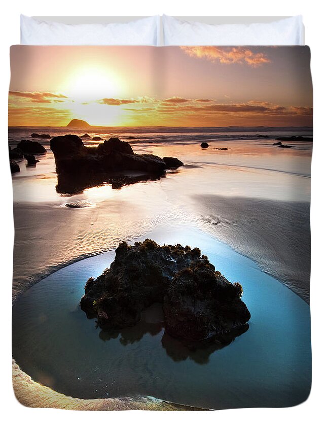 Scenics Duvet Cover featuring the photograph Muriwai Beach by Nazar Abbas Photography