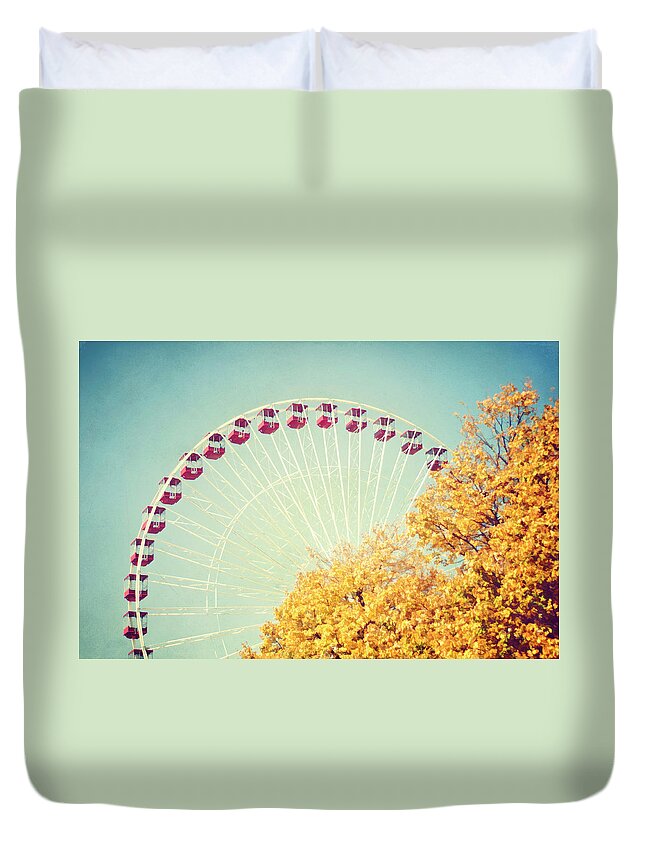 Treetop Duvet Cover featuring the photograph Navy Pier Ferris Wheel by Trina Dopp Photography