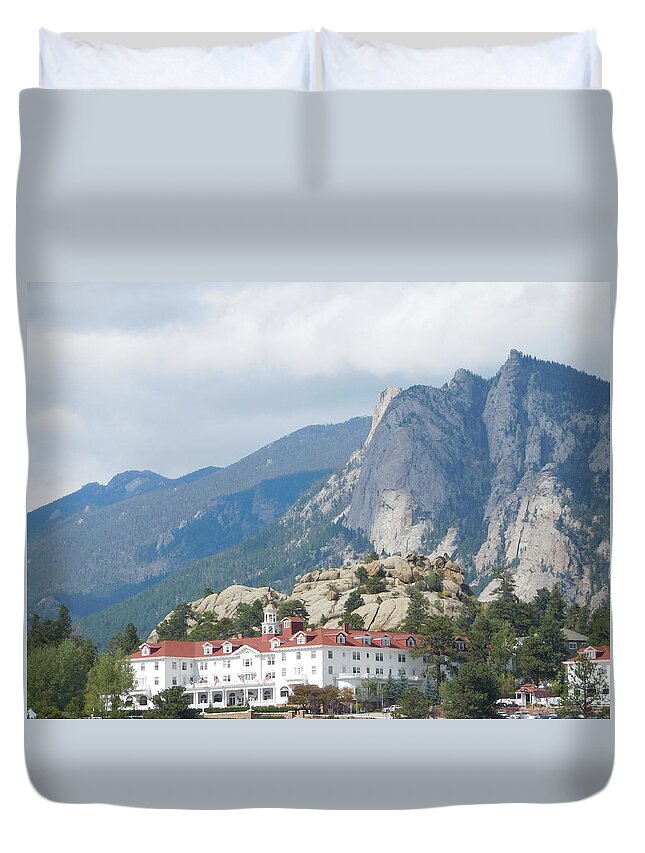 Mountains Duvet Cover featuring the photograph Nestled in the Mountains by Karen Stansberry