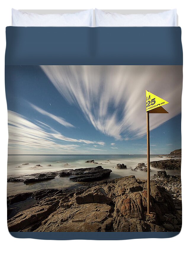 Water's Edge Duvet Cover featuring the photograph Night Sky At The Beach by Visionandimagination.com