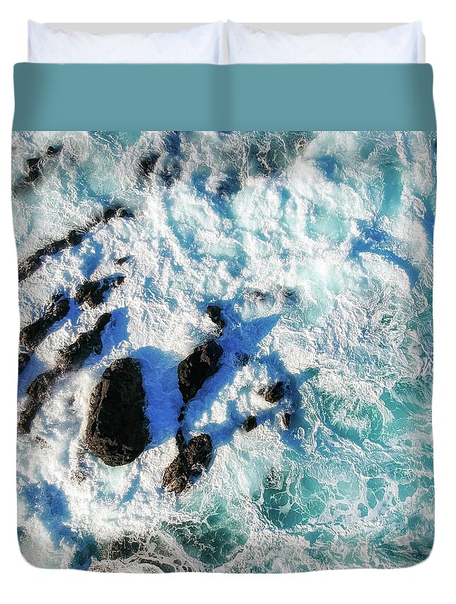 Keauhou Duvet Cover featuring the photograph Ocean Turbulence by Christopher Johnson