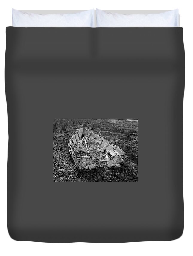 Aground Duvet Cover featuring the photograph Old Boat in Tidal Marsh II BW by David Gordon