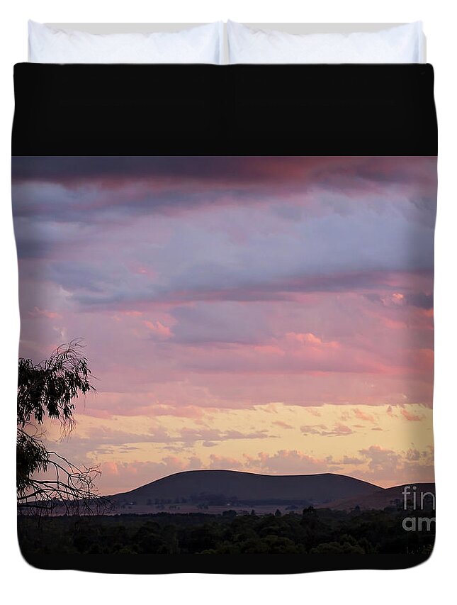 Hills Duvet Cover featuring the photograph On the road to Melbourne by Linda Lees