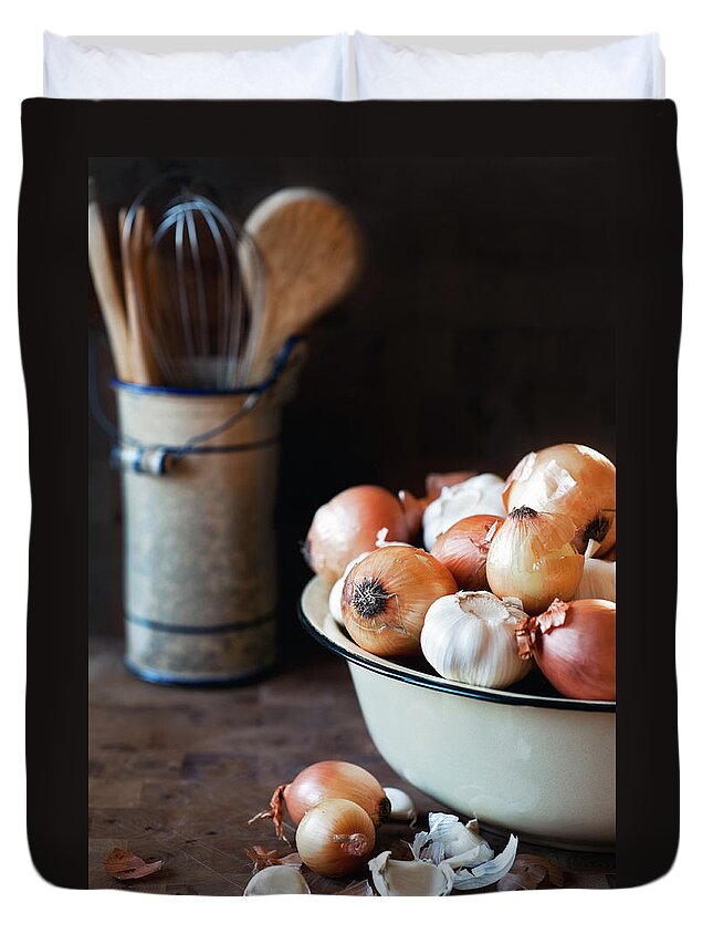 Switzerland Duvet Cover featuring the photograph Onion And Garlic by A.y. Photography