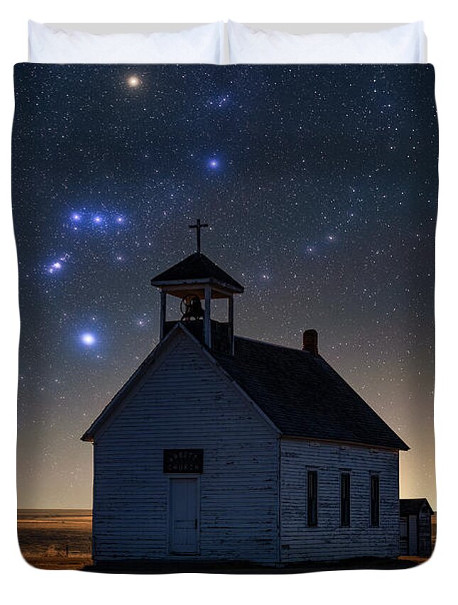 Night Photography Duvet Cover featuring the photograph Orion's Watch by Darren White