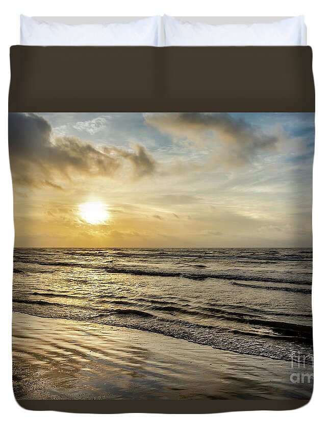Padre Island Duvet Cover featuring the photograph Padre Island Sunrise by David Meznarich