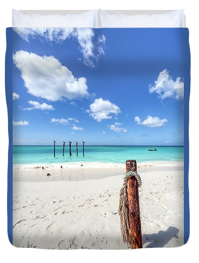 Aruba Duvet Cover featuring the photograph Pelicans Perch by David Letts