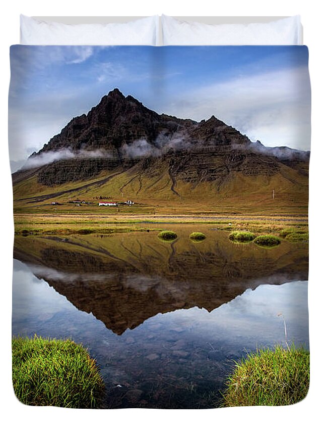 Iceland Duvet Cover featuring the photograph Perfect reflection by Jorge Maia