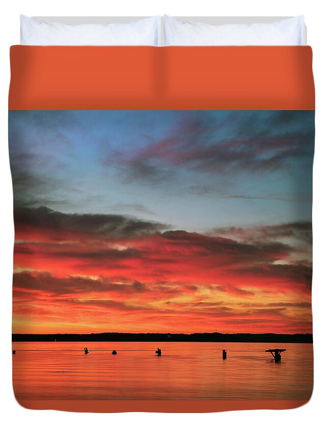 Potomac River Duvet Cover featuring the photograph Potomac Reflections by Art Cole