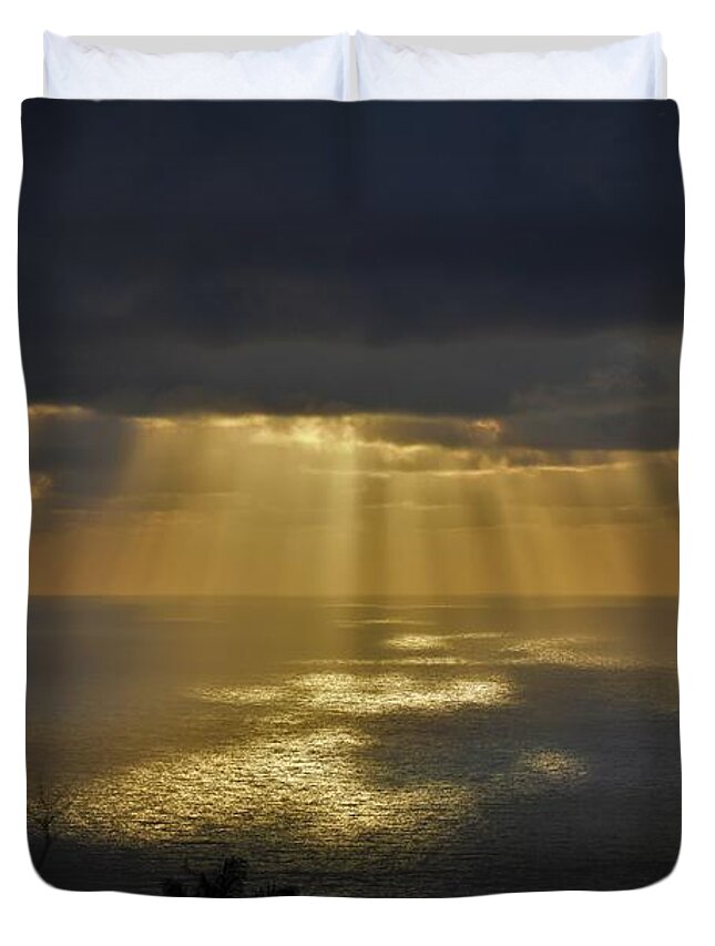 Hawaiian Sunrise Duvet Cover featuring the photograph Radiant Golden Sunrise by Heidi Fickinger