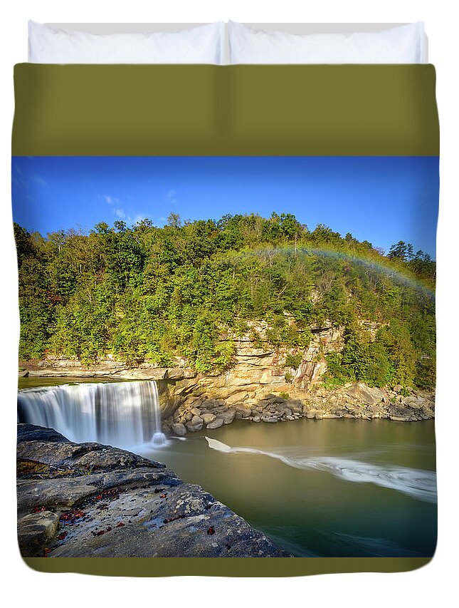 Cumberland Duvet Cover featuring the photograph Rainbow Falls by Michael Scott