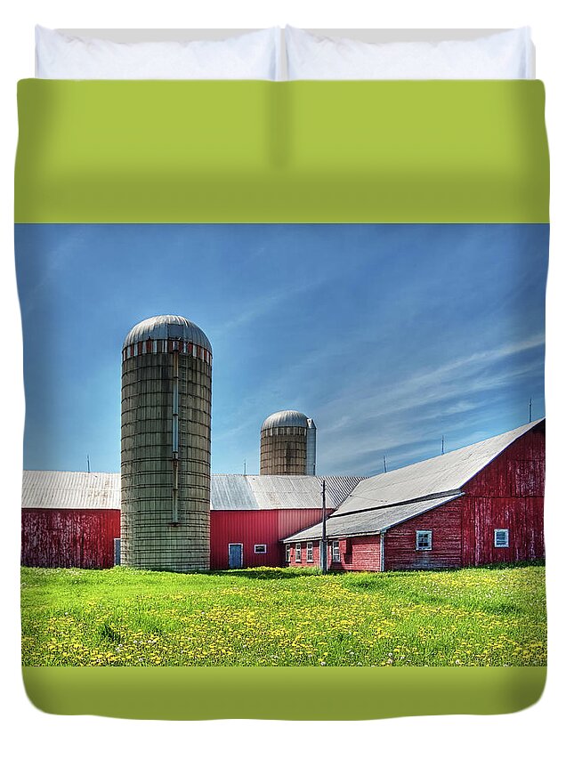 Barn Duvet Cover featuring the photograph Red Barn in Ontario, Canada by Tatiana Travelways